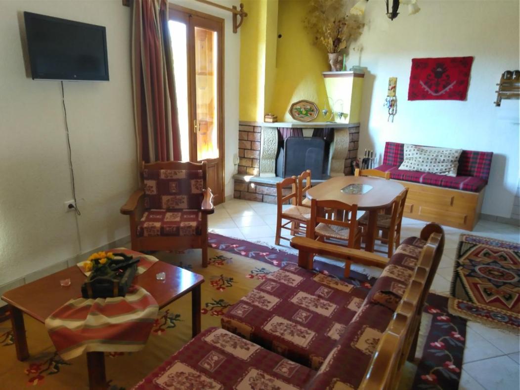 Apartment Traditional House